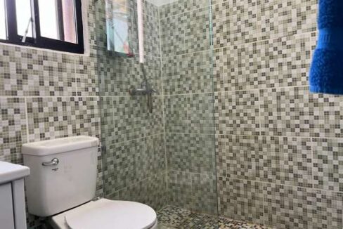 14_Bathroom_1.JPGw600h450fill-to-fitFFFFFFsrc-altnoimage2-1
