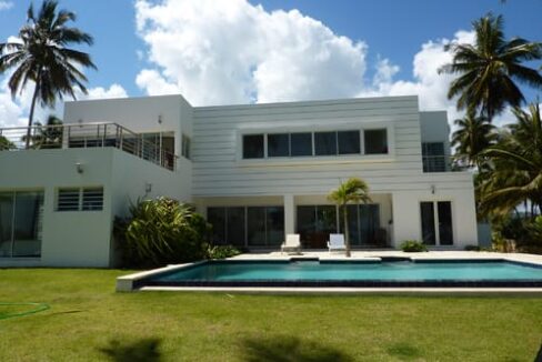 398_oceanfronthomecabarete4