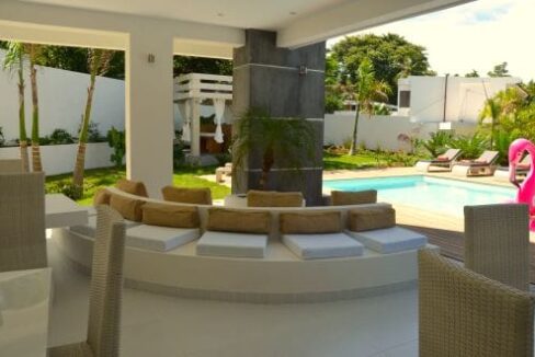 611_luxurymodernhome13