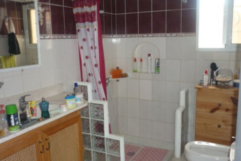 71339422737-592x444-1