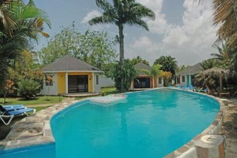 79_bungalowresort