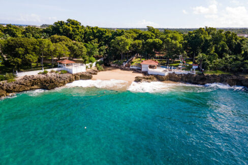 9. Playa Chiquita Beach