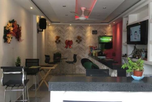 Barfront.JPGw600h450fill-to-fitFFFFFFsrc-altnoimage2