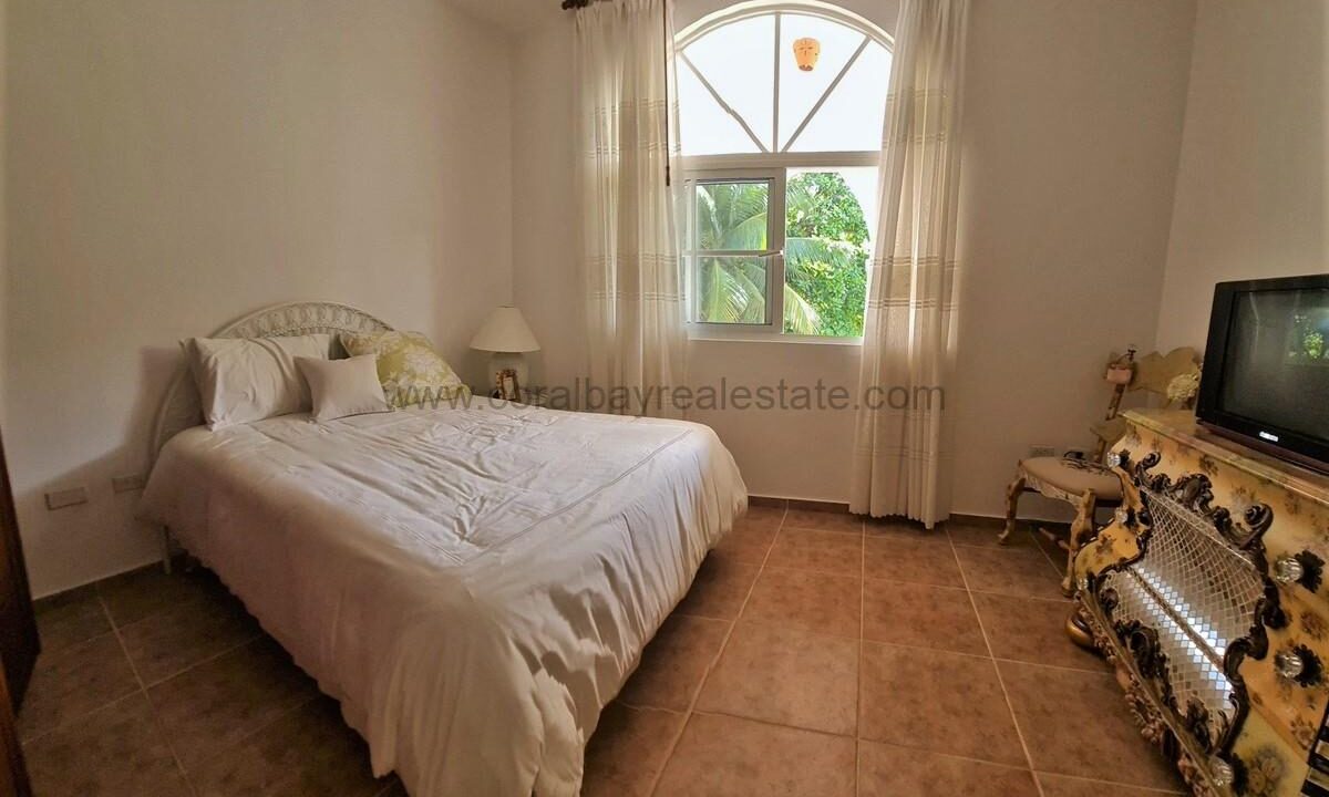 Cabarete-beach-front-apartment-AP6117NT-8