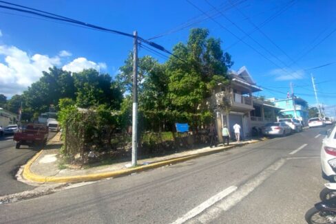 Commercial-Properties-next-to-the-Metro-Bus-Station-Puerto-Plata-For-Sale2-1-850x530-1