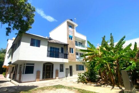 Fantastic-Rental-Investment-Apartment-Building-El-Coral-Pueblito-Puerto-Plata-for-sale3-555x400-1