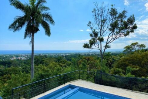 Grandiose-Villa-with-excellent-ocean-view-for-sale-puerto-plata15-555x400-1