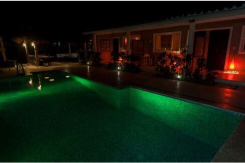 Green_night_poolw600h450fill-to-fitFFFFFFsrc-altnoimage2