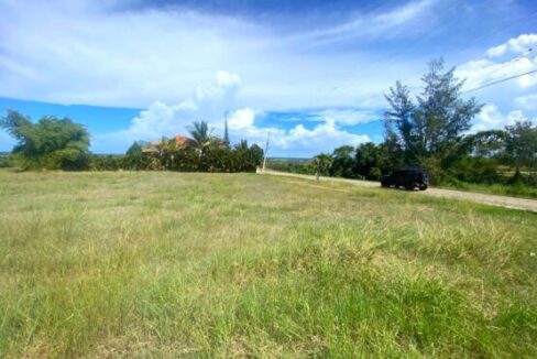 Large-Ocean-view-Property-For-Sale-Star-Hills-Puerto-Plata-2-555x400-1