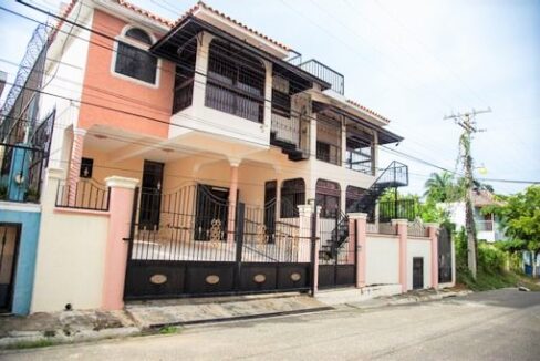 Marapica-spacious-house-puerto-plata