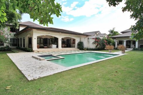 Upscale-Tropical-Garden-Villa-for-Sale-Seahorse-Ranch-Cabarete-1