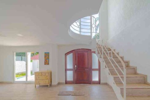 Cab-East-Villa_3