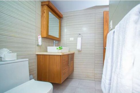 Bathroom_2.jpegw600h450fill-to-fitFFFFFFsrc-altnoimage2