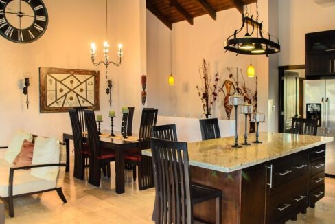 04-Kitchen-Dining-Room-1200x720