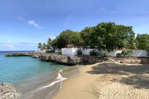 05-Playa-chiquita-1240x720