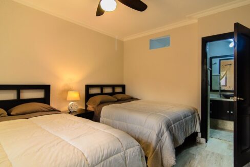 08-Bedroom-downstairs-1200x720