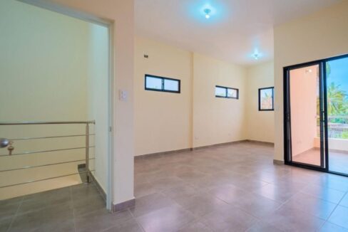 09-studio-upstairs-1240x720