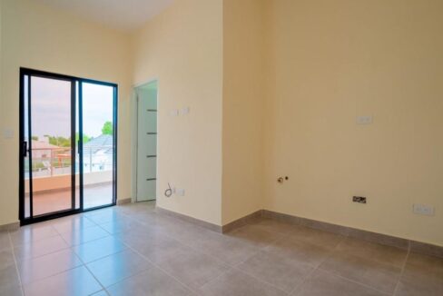 10-studia-2-upstairs-1240x720