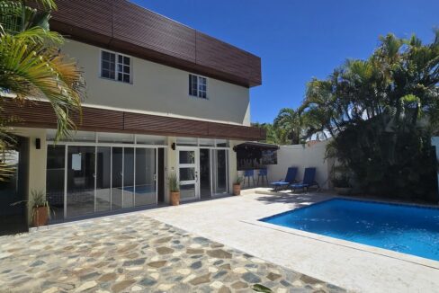 20250807_144456-1200x720