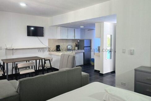 20250826_144049-1024x683