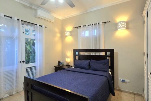 20251004_181216-1200x720