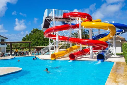 342201532_755626162809850_4778792484067382246_n-Copy