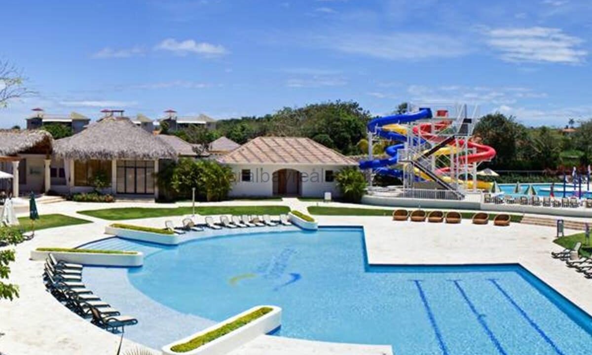 464275166_9671119772938536_6817287401997685564_n-1