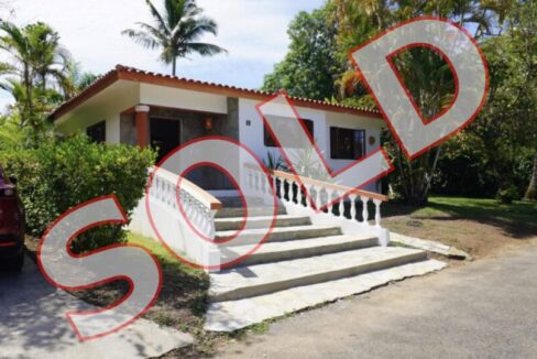 Casa-Linda-Villa-for-Sale-18-835x540