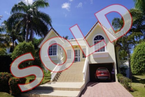 Residential-Hispaniola-Three-Bedroom-Villa-for-sale-835x540