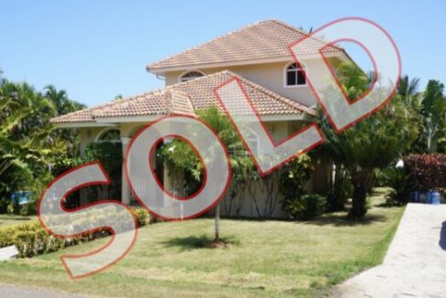 Sosua-Residential-Hispaniola-Villa-for-sale-525x350
