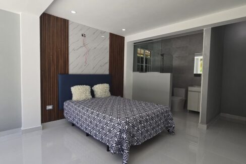 Villa-bedroom-1-3-1200x720