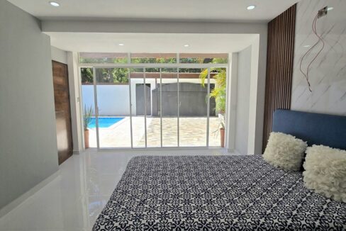 Villa-bedroom-1-6-1200x720