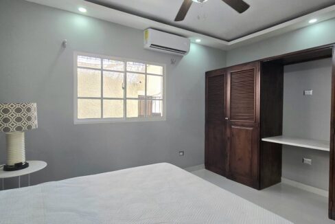 Villa-bedroom-2-6-1200x720