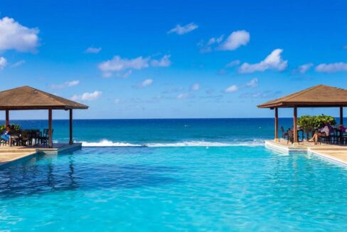 red-Infinity-pool-1200x720