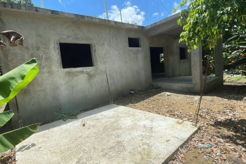 Veragua Back Yard